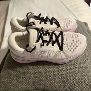 On Running Women's White and Lavender sneakers